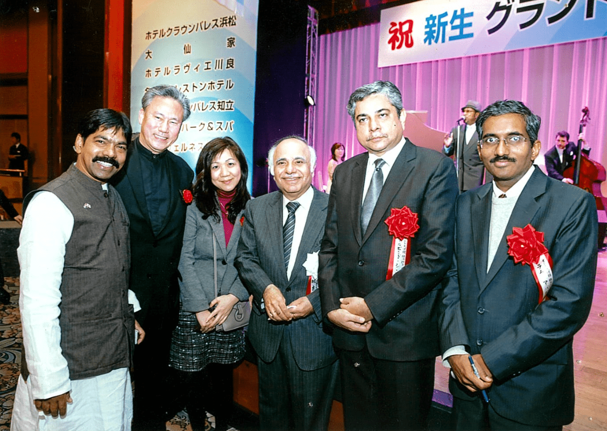 About Us 26 Kumar Restaurant owner, Mr. Binay Kumar